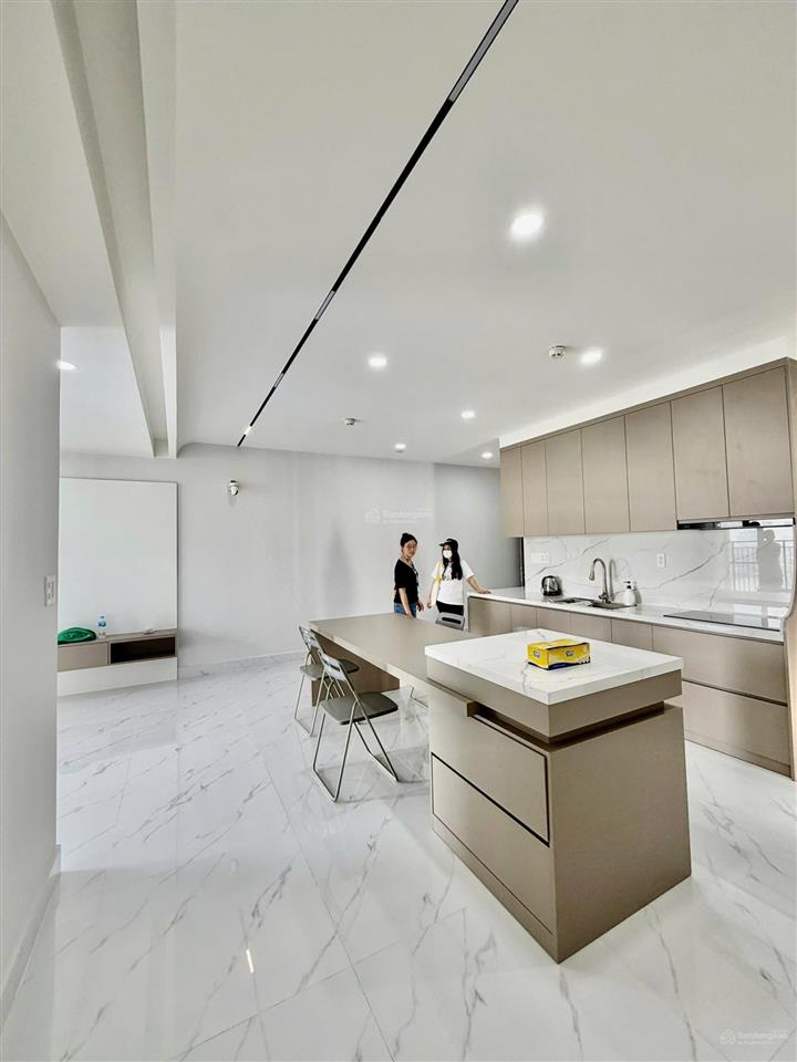 Giá tốt! bán gấp căn hộ 3pn saigon south residences chỉ 7tỷ nhà đẹp view sông hướng đông thoáng mát
