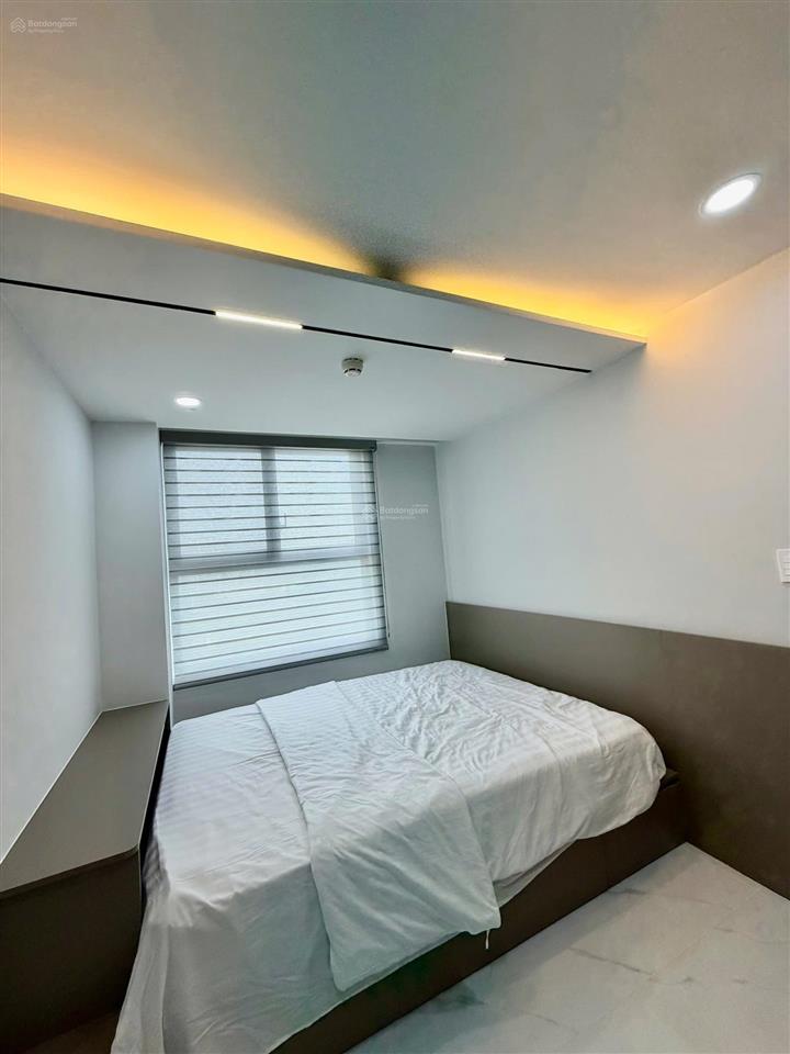Giá tốt! bán gấp căn hộ 3pn saigon south residences chỉ 7tỷ nhà đẹp view sông hướng đông thoáng mát