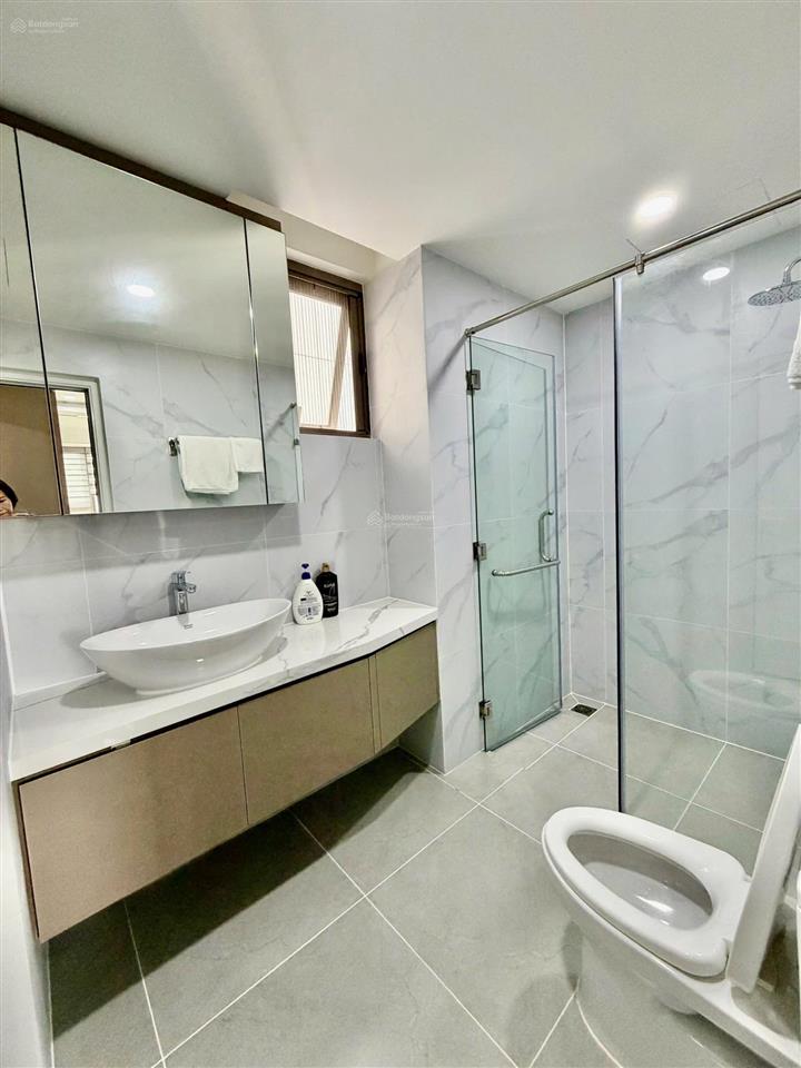 Giá tốt! bán gấp căn hộ 3pn saigon south residences chỉ 7tỷ nhà đẹp view sông hướng đông thoáng mát