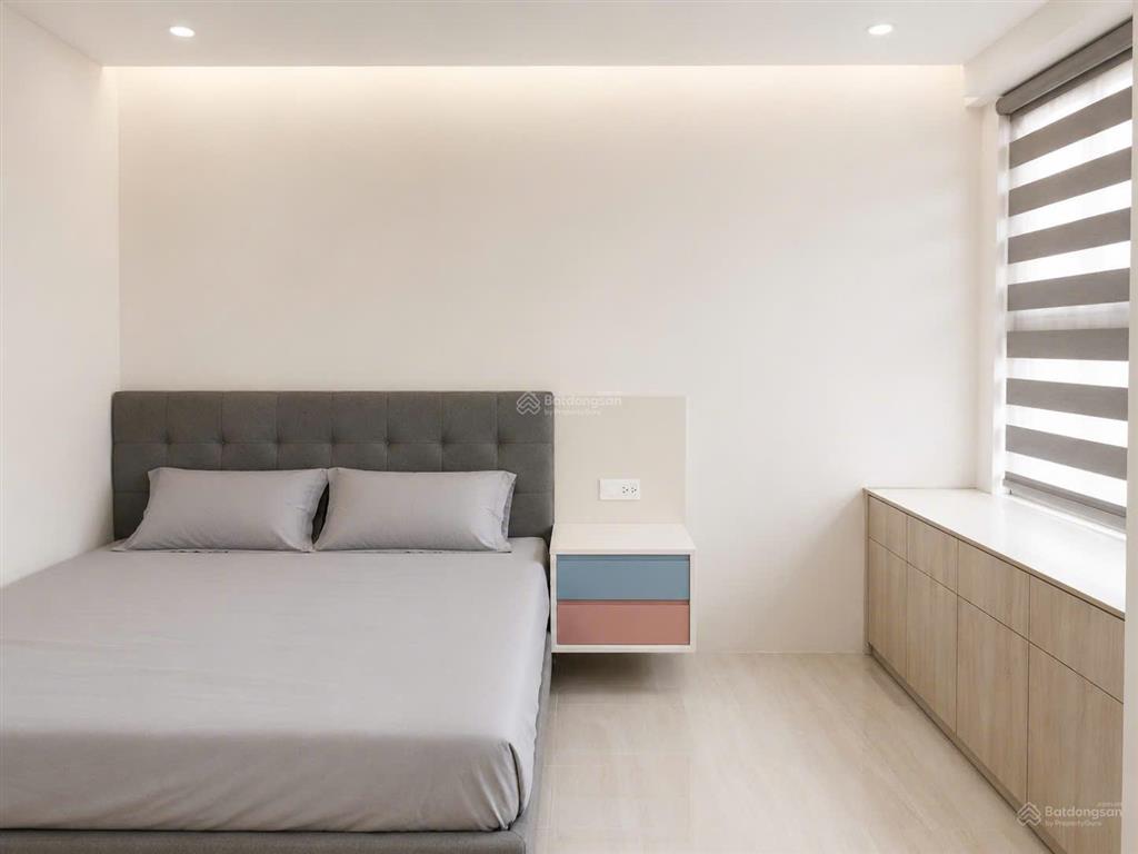 Giá tốt! bán gấp căn hộ 3pn saigon south residences chỉ 7tỷ nhà đẹp view sông hướng đông thoáng mát
