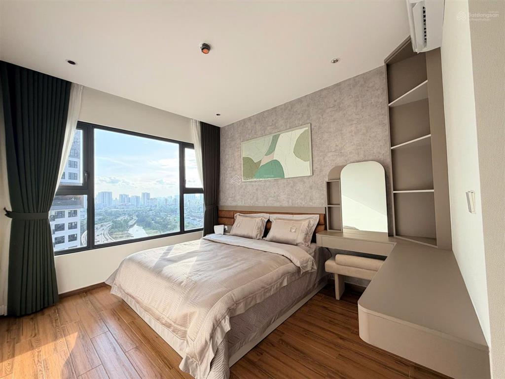 Giá cực tốt! bán gấp căn hộ 2pn saigon south residences 76m2 chỉ 5.4tỷ full nội thất nhà đẹp ở ngay