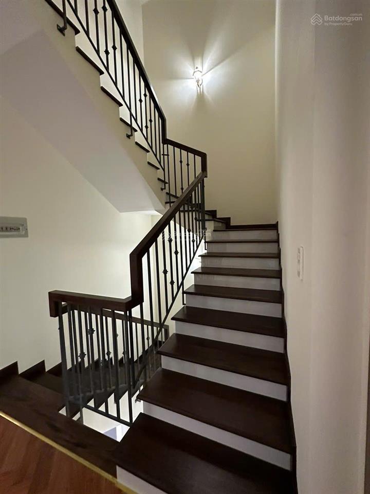 Cần cho thuê gấp biệt thự mỹ thái 1 phú mỹ hưng, phường tân mỹ 4pn 4wc giá tốt chỉ 48 triệu/tháng