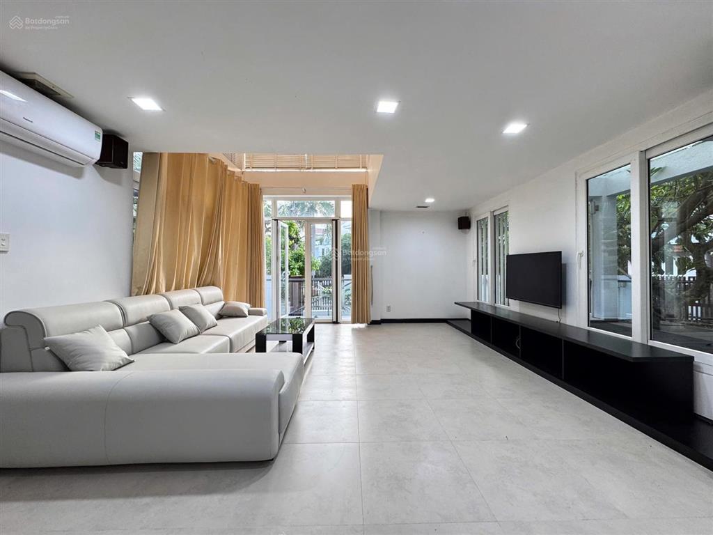 Chính chủ cần cho thuê nhà phố hưng gia phú mỹ hưng q7 nhà mới đẹp sẵn kinh doanh 6pn 6wc giá tốt