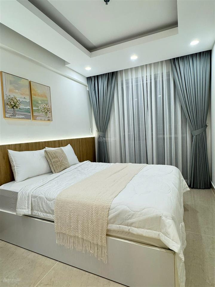 Hàng hót! giá đầu tư cần bán gấp căn hộ 2pn saigon south residences 76m2 full nội thất giá 5,450 tỷ