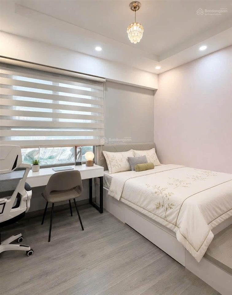 Giá tốt khó tìm! bán nhanh căn hộ 3pn saigon south 100m2,view sông hướng thoáng,nhà đẹp giá cực tốt