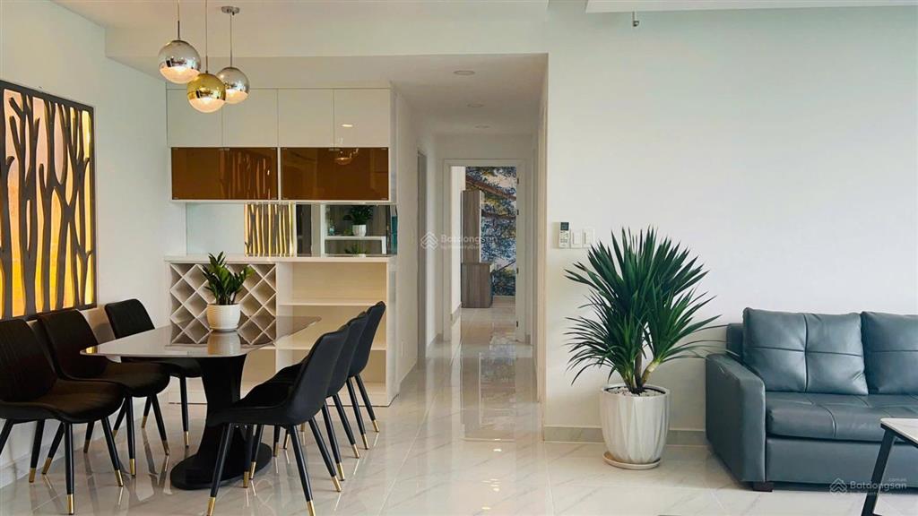 Giá tốt khó tìm! bán nhanh căn hộ 3pn saigon south 104m2,view hướng thoáng mát ,nhà đẹp giá cực tốt