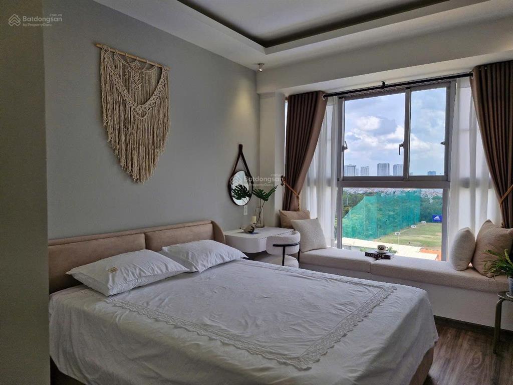 Hiếm! bán gấp căn hộ saigon south (100m2 3pn), nhà đẹp full nội thất, sổ hồng sẵn, giá tốt 6,5 tỷ