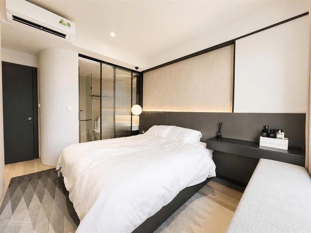Hàng nóng! cần bán nhanh căn hộ 2pn saigon south 71m2 full nội thất, nhà đẹp view cực thoáng mát.