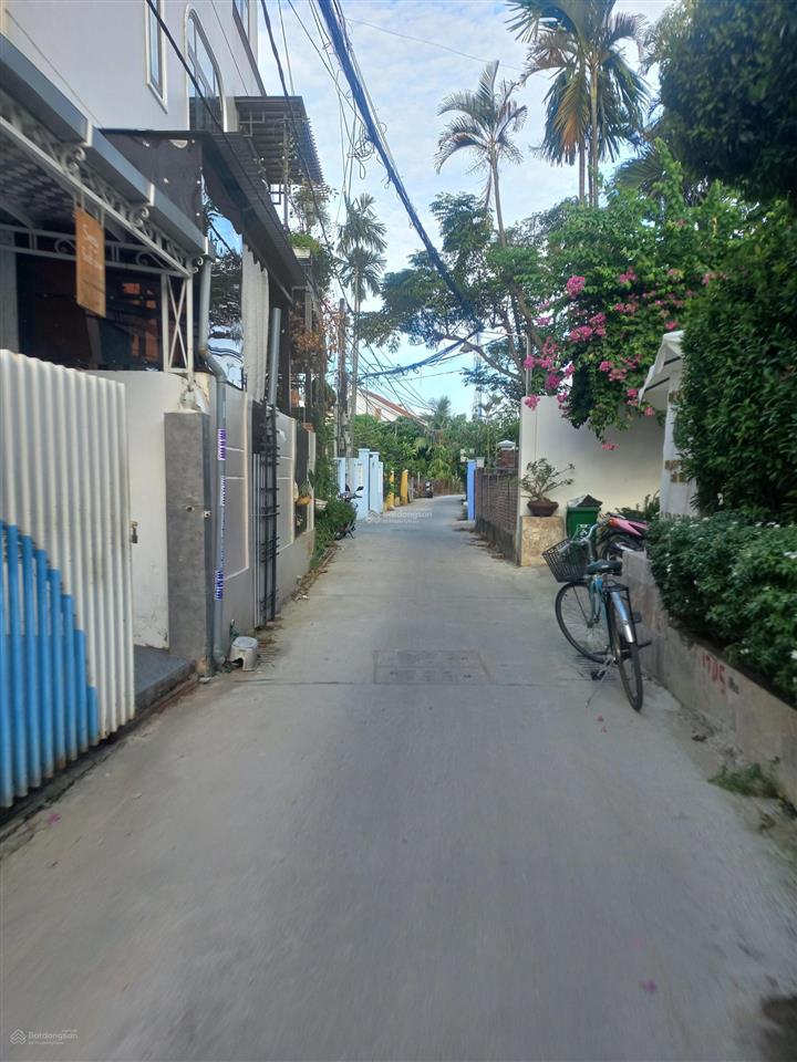 Kiệt cửa đại, gần chợ bà lê, lô đất vuông vức đẹp chỉ hơn 3 đồng
