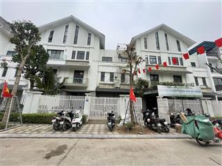 CHỦ GẤP BÁN GIẢM NGAY 2 TỶ! NHÀ ĐẸP 160M2 MẶT TIỀN 8M, ĐANG CÓ DÒNG TIỀN 30TR/THÁNG.LH 0975623555