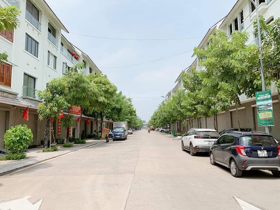 CẦN BÁN LK GELEXIMCO.DT 144M. MT6. CHO THUÊ DÒNG TIỀN 300TR. GIÁ 28 TỶ.LH 0975623555