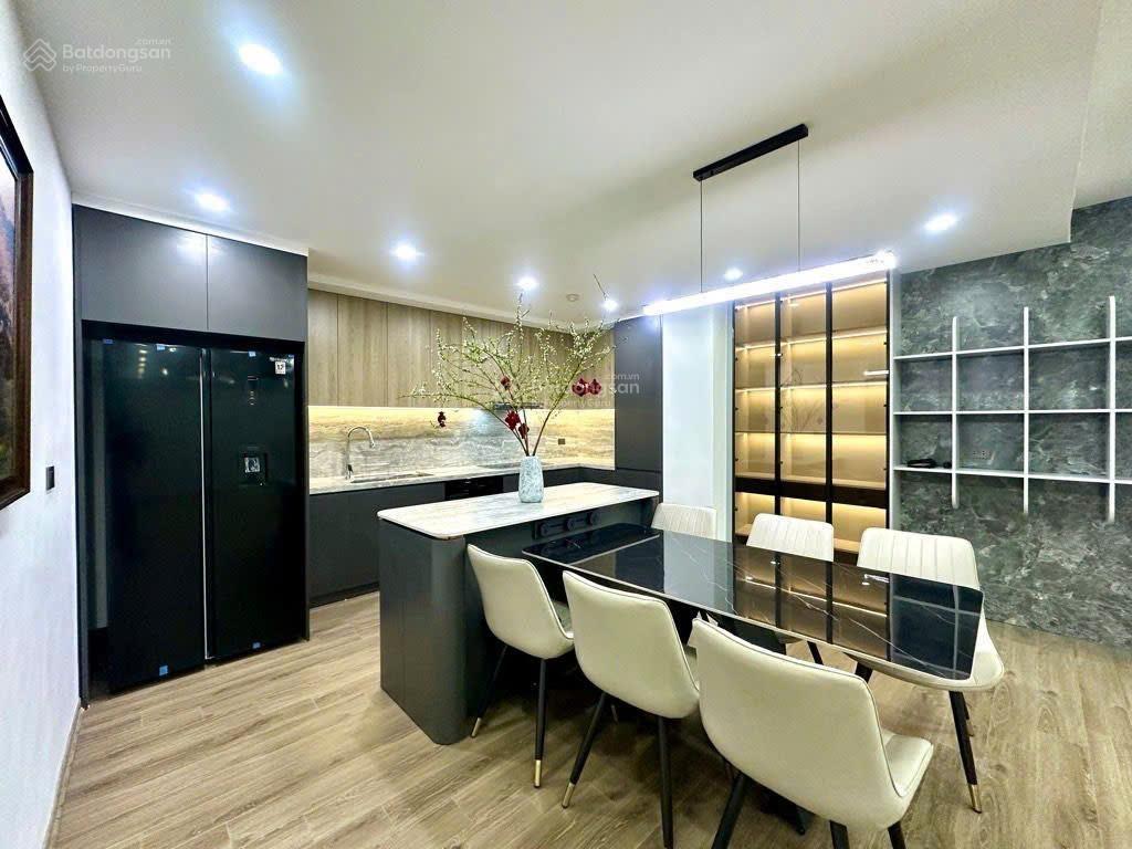 NHÀ VƯỜN GELEXIMCO LÊ TRỌNG TẤN. DT 160M. MT 8M. 4 TẦNG Ở NGAY.GIÁ  32 TỶ.LH 0975623555