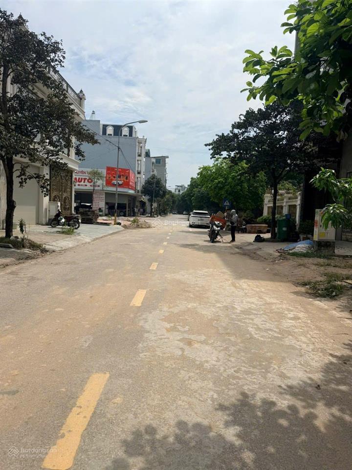 Bán nhanh lô đất làn 2 ao bèo đình bảng