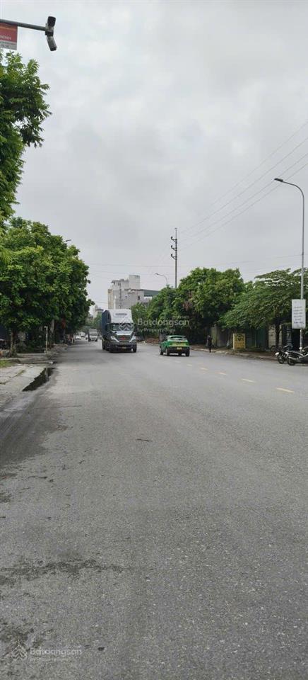Bán nhanh lô đất trục chính mặt đường cẩm giàng nối đi yên phong trục đường 295