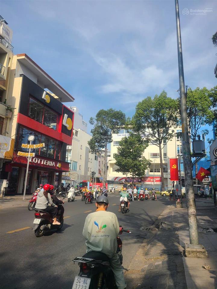 Mặt tiền nguyễn thị nhỏ  lữ gia hàng hiếm phường 15, quận 11, dt 4m x 18m, 3 tầng, giá 20 tỷ tl