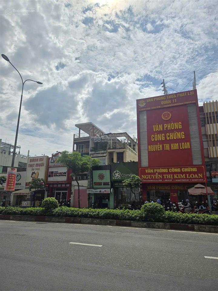 Siêu vị trí mặt tiền ngay lê đại hành dt 6.5 x 13m .nhà 3 mặt tiền thông thoáng chỉ 16 tỷ tl.