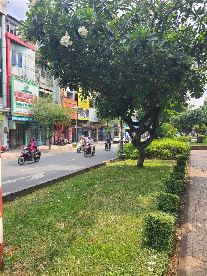 Bán nhà 1 đời chủ mặt tiền hồng bàng ngay bv đại học y dược p. 11 quận 5