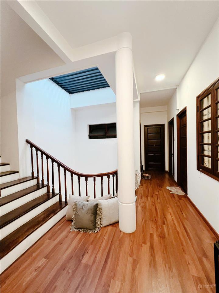 Mặt tiền vĩnh viễn giá tốt dt 4.6 x 16m cn 74m2 kc 5 tầng chỉ 26 tỷ tl.