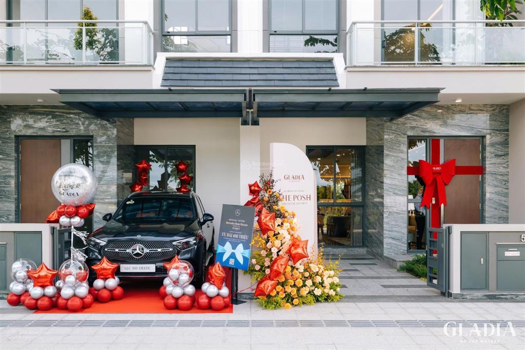 Chuyển nhượng căn nhà mẫu gladia, quận 2 full nội thất như hình, sẵn hđ thuê 900tr/năm
