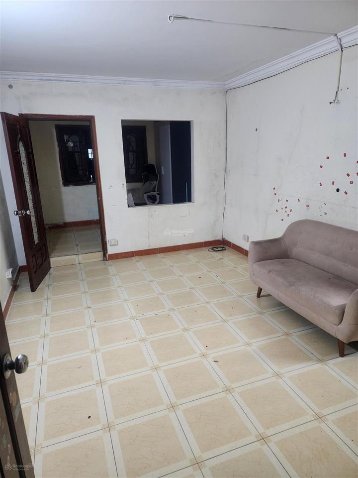Cho thuê lâu dài căn hộ nhà k18 tập thể bách khoa.