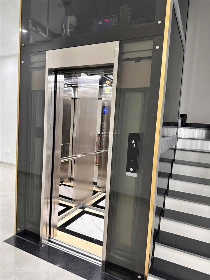 Cho thuê căn liền kề full nội thất 5 tầng, mặt tiền 5m, diện tích 112m² louis city hoàng mai