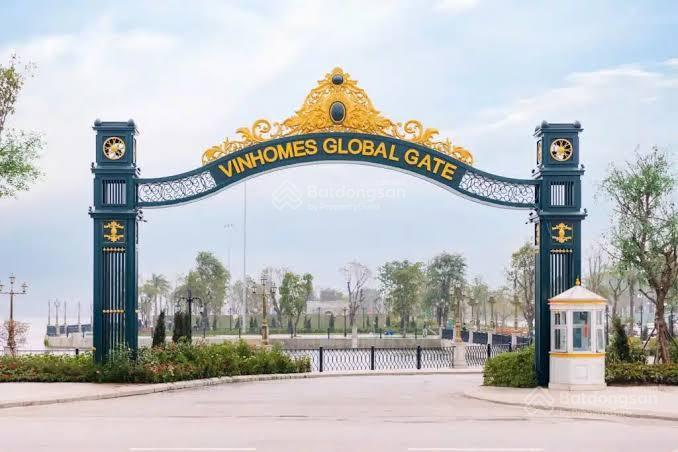 Cho thuê lk vinhomes cổ loa giá chỉ 8 triệu, 75m2, view đẹp, chính chủ  0981 311 ***
