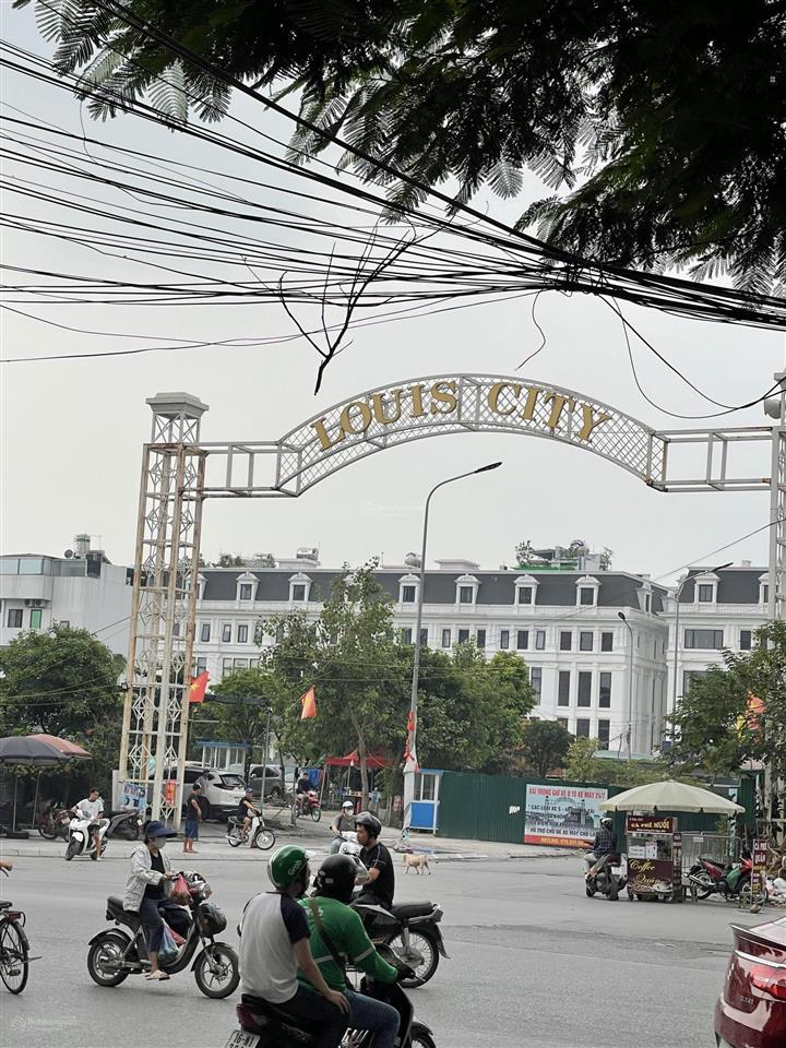 Bán liền kề mặt đường 40m dự án louis hoàng mai giá tốt.  0981 311 ***
