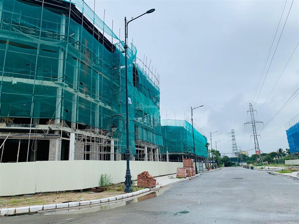 Cần bán lô đất nền đền lừ 3 gần louis hoàng mai. đối diện hồ đền lừ giá thỏa thuận, 0981 311 ***