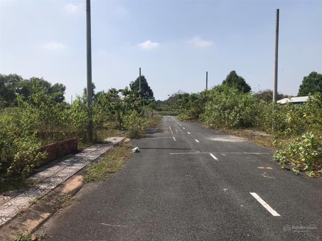 Bán đất sổ sẵn dt 6.3 x19.6m thổ cư 100% giá chỉ 2 tỷ 050tr