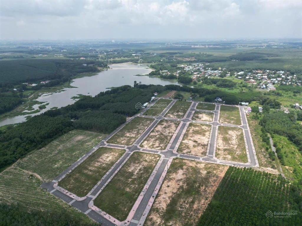 Bán nhanh lô 126m2 giá 1,3 tỷ hướng nam