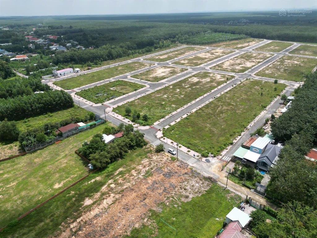 Bán nhanh lô 126m2 giá 1,3 tỷ hướng nam