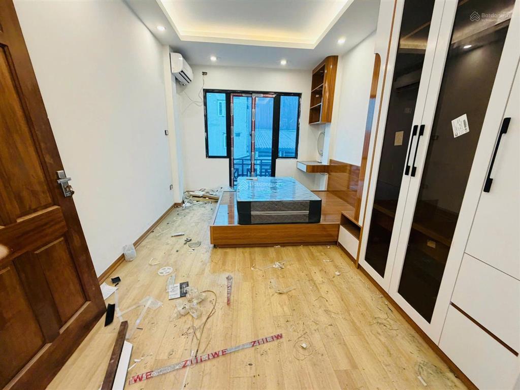 Siêu phẩm thanh xuân nhỉnh 9 tỷ có nhà mặt ngõ, ô tô tránh, kinh doanh đỉnh , hai thoáng