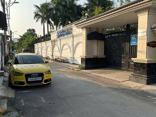 Bán lô đất mặt tiền hẻm 84 đường 11 trường thọ, thủ đức, dt 110m2, giá 7,2 tỷ,  0978 872 ***