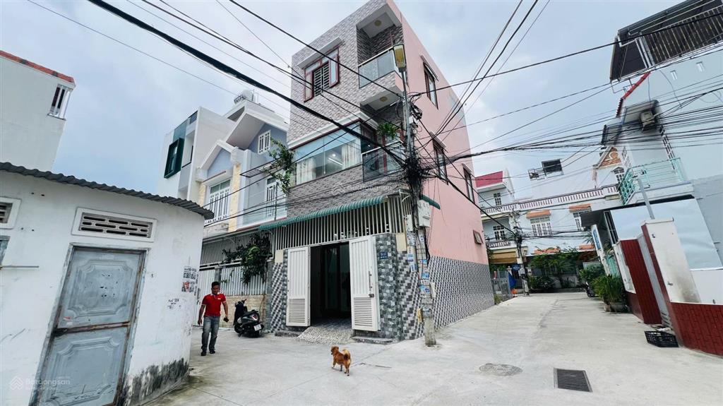 Bán nhà 3 tầng góc 2 mặt tiền gần chợ ba làng  nha trang (cách biển 300m)