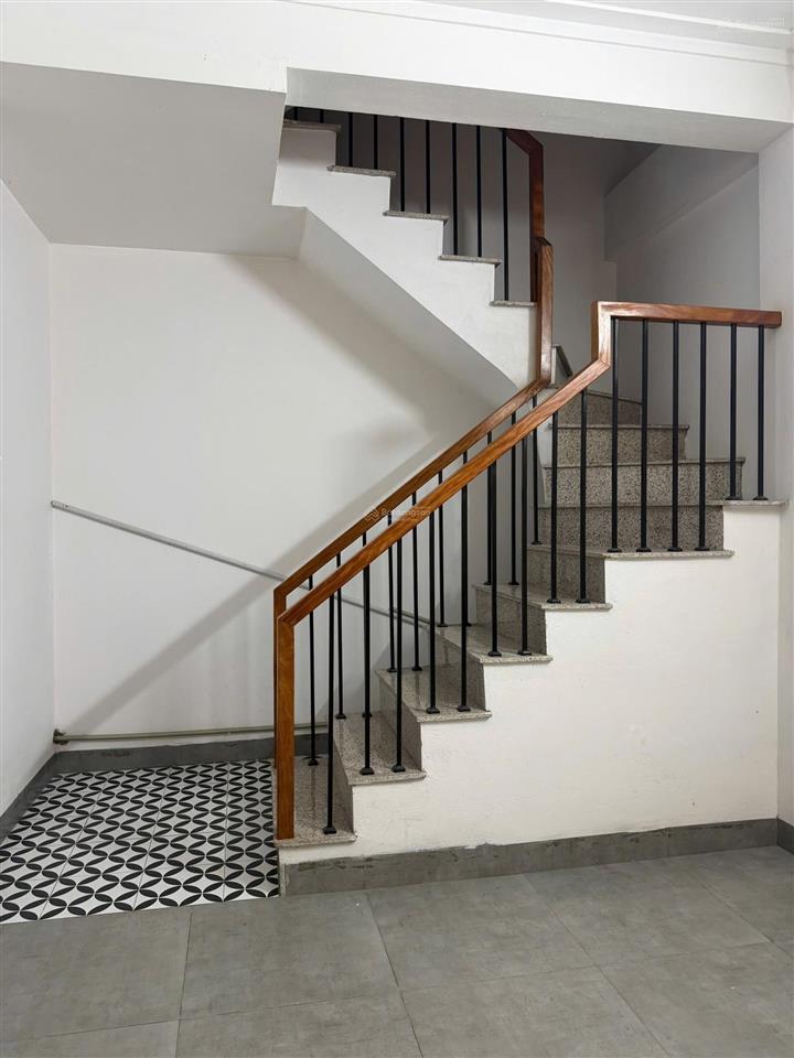 Cho thuê nr 3pn, 3wc tại số 16 ngõ 3/26 vũ đức thận, giá 8 triệu, 30m2 bao đẹp