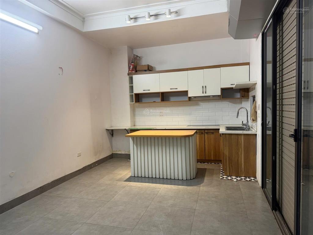 Cho thuê nr 3pn, 3wc tại số 16 ngõ 3/26 vũ đức thận, giá 8 triệu, 30m2 bao đẹp