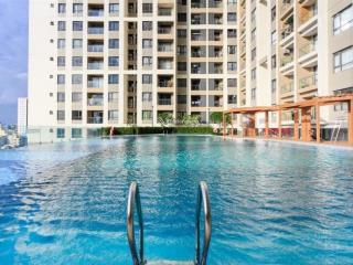Cho thuê gấp căn hộ the gold view q4, 2 pn, full nội thất giá 16 tr/th.  0938 371 ***