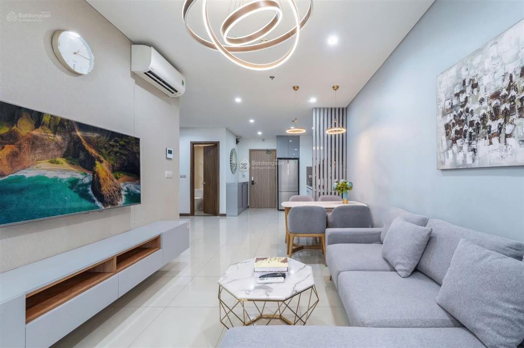 Chủ kẹt bank bán gấp căn hộ hà đô q10, dt 86m2, 2pn,2wc full nội thất cao cấp, mới, lầu cao giá rẻ