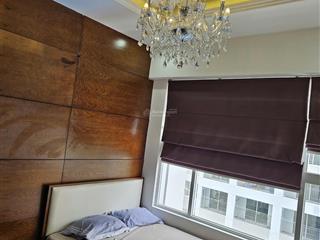 Bán nhanh sunrise 3pn đầy đủ nội thất, giá tốt 6 tỷ, có sẵn hđ thuê.  0909 986 ***