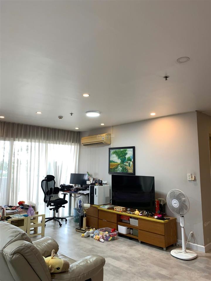 Căn hộ 3pn có diện tích sân vườn 90m2 hiếm có tại dragon hill cần bán, khách thích vườn phải xem