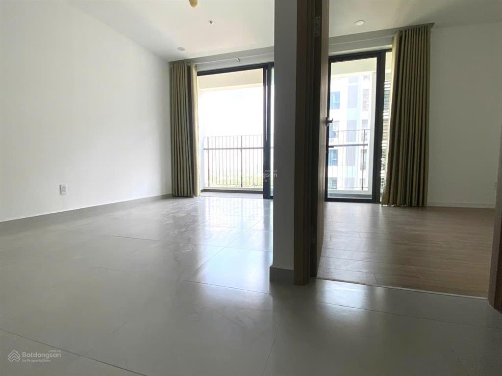 Cho thuê 2pn+2wc, rèm bếp, hút mùi, máy nước nóng mới 100%, 7 triệu/ tháng. free gym, hồ bơi 1700m2