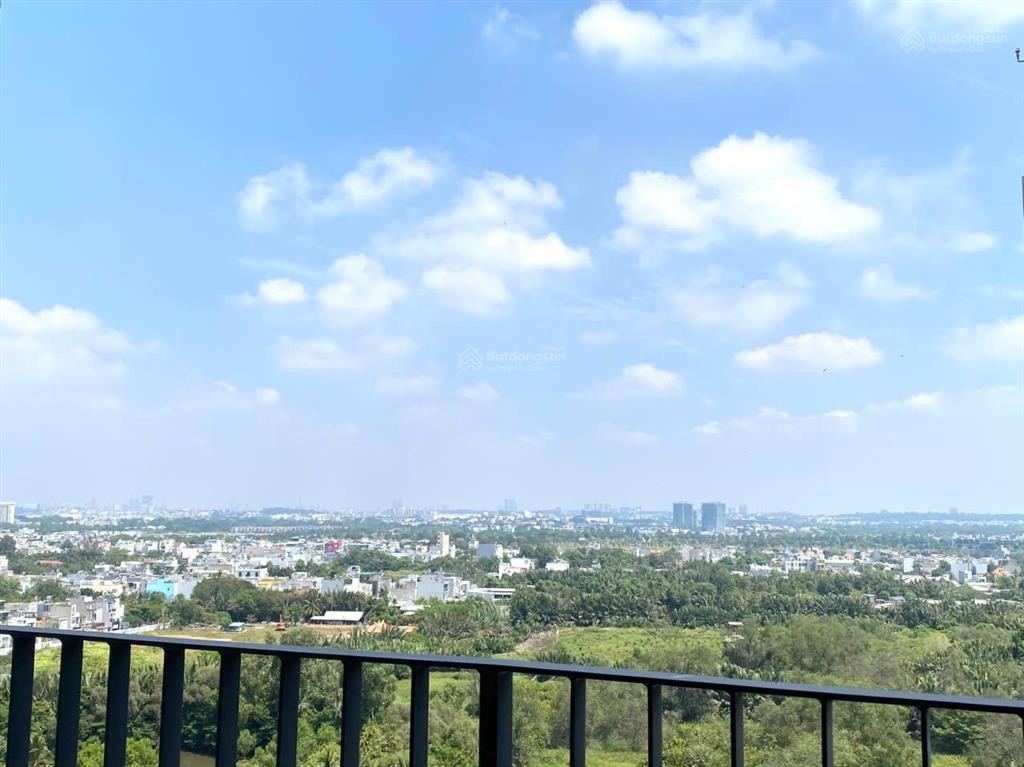 Cho thuê 2pn + 2wc, rèm bếp, hút mùi, máy nước nóng mới 100%, 7triệu/tháng. free gym, hồ bơi 1700m2