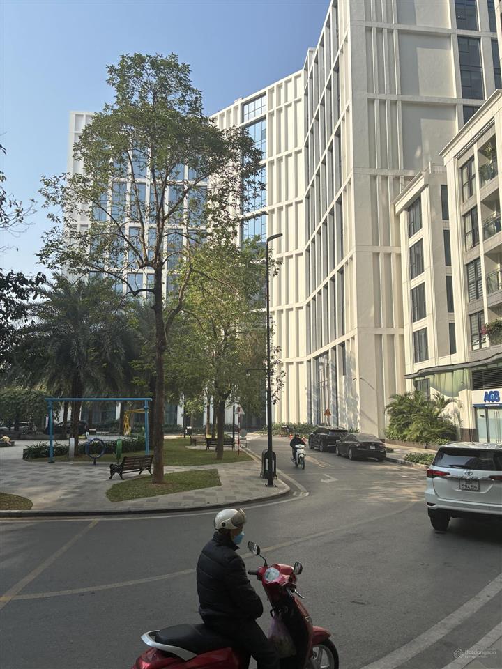 Cho thuê shophouse đẹp tại vinhomes symphony riverside, giá thỏa thuận, 50m2