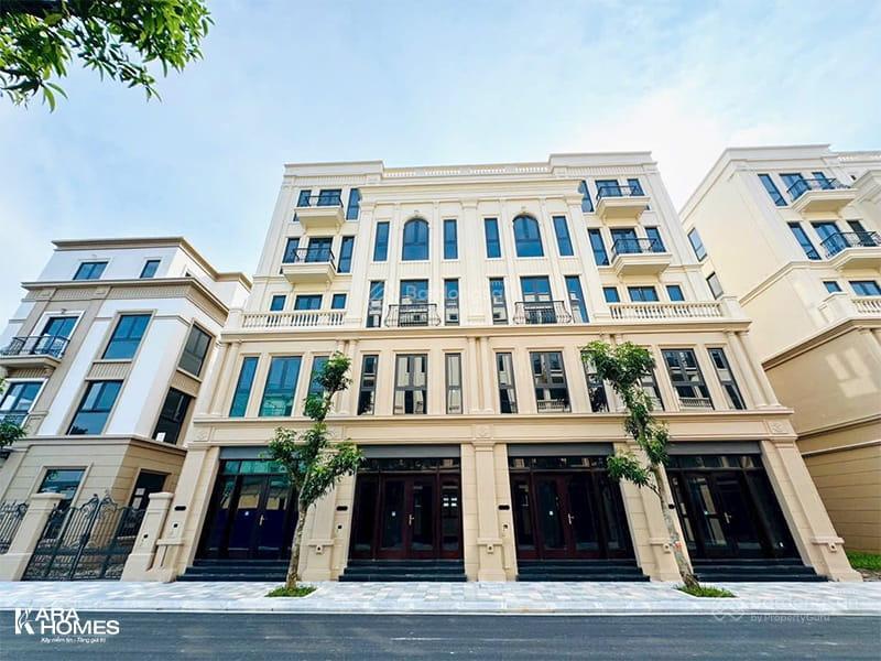 Cần bán gấp liền kề hoàng gia 6  dt 85m2 view hồ trung tâm, căn xẻ khe, sổ đỏ chính chủ
