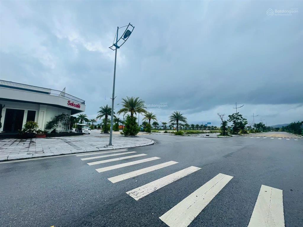 Chính chủ bán trục kinh tế đêm 32m phương đông giá 33,536tr/m2