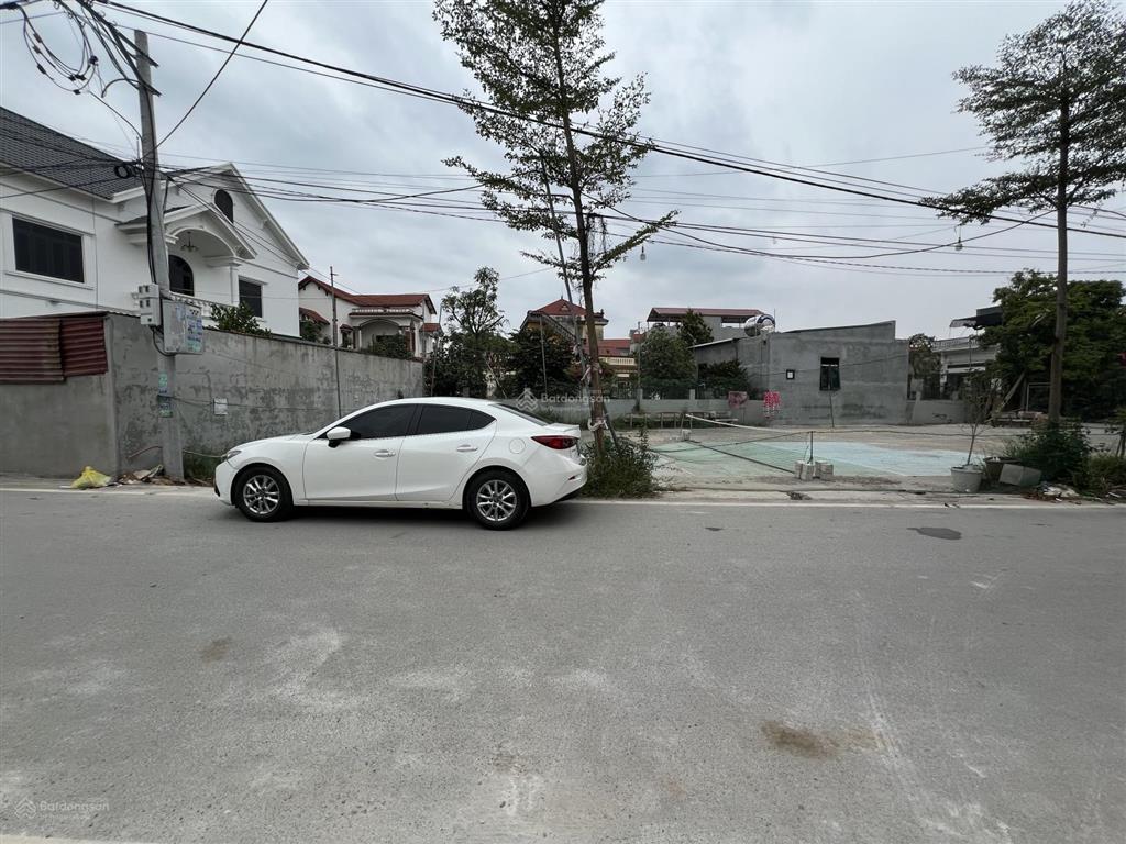 Bán 110m2 đất siêu phẩm nở hậu thị trấn văn giang