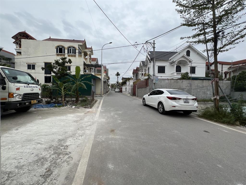 Bán 110m2 đất siêu phẩm nở hậu thị trấn văn giang