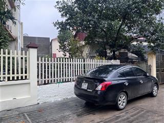 Bán lô đất siêu đẹp 87,3m2 tại làng hoa phụng công