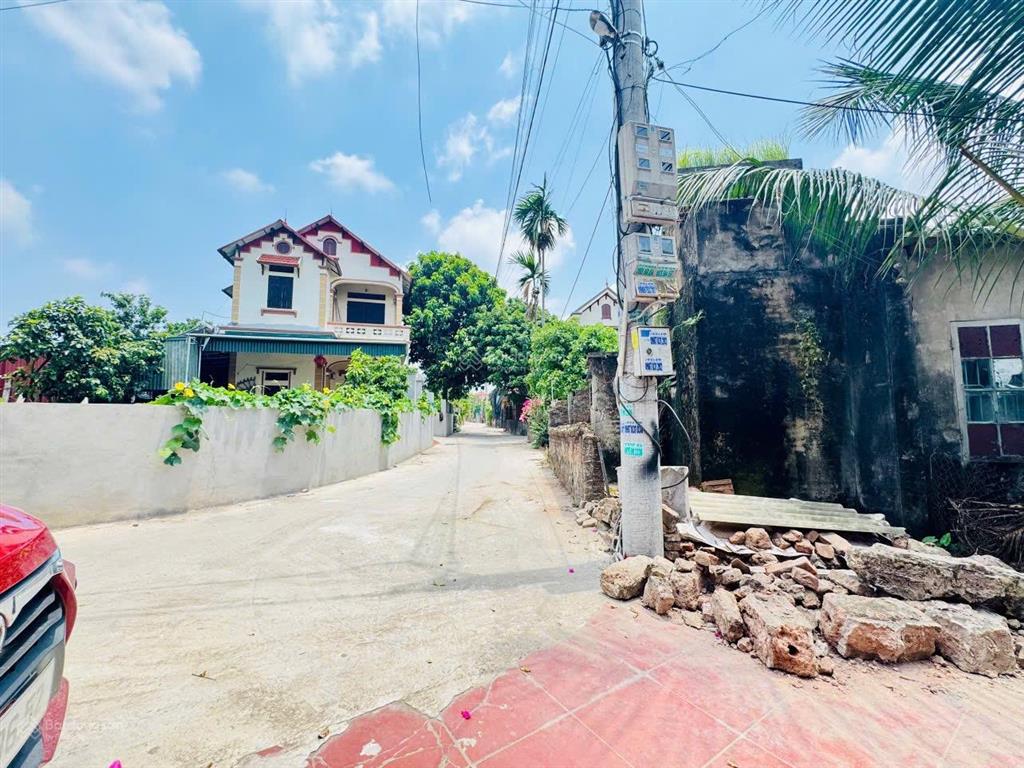 Hơn 1tỷ sở hữu đất view hồ ở văn giang