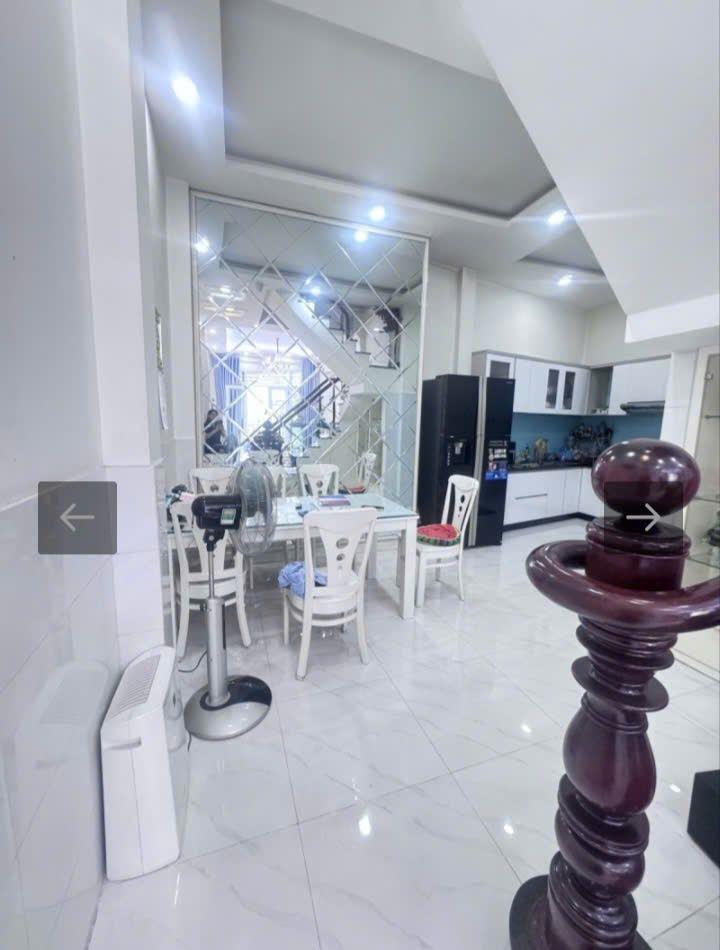 CHỦ GẤP BÁN CĂN NHÀ HỒNG BÀNG QUẬN 11, HẺM Ô TÔ, NHÀ 4 TẦNG. LH:0965177760,